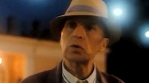 Песня из    кинофильма  ОШИБКА РЕЗИДЕНТА.  ИСПОЛНЯЕТ ПАШКА БЕКАС.