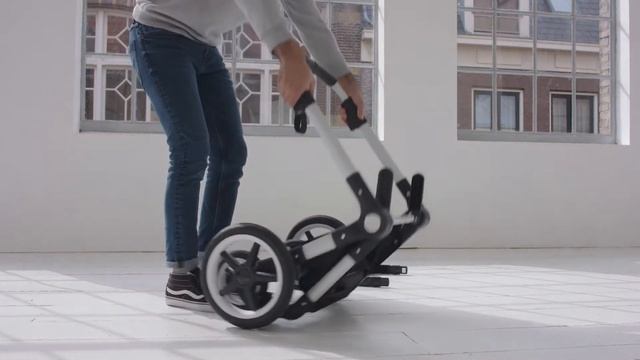 Bugaboo Lynx - премиальная детская коляска 2 в 1