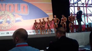 Арнольд Классик Европа - Ян Цабут, классический бодибилдинг, сравнение.