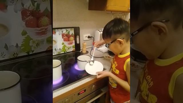 научный эксперимент об отбеливающем свойстве яичной скорлупы смотреть онлайн