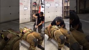 Норматив №4.2 Вязка двойной спасательной петли с надеванием ее на спасаемого по ПСП