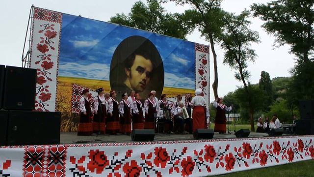 22.05.2013. Канів Тарасова гора. хор Кобзарева криниця. "Ой !!...." смотреть онлайн