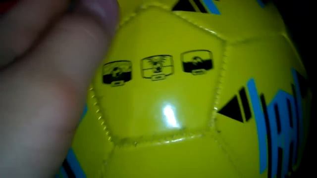 Обзор футбольного мяча Demix смотреть онлайн