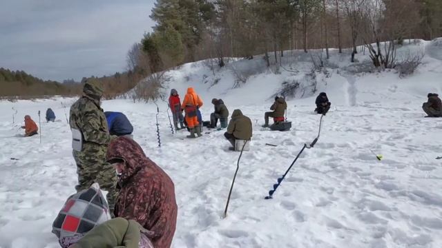 Рыбалка на Ветлуге под Кораблихой. смотреть онлайн