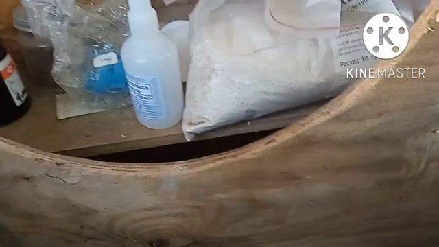 Куры сегодня агрессивные. Цыпленок идёт к своим. утепление пола у цыплят. #цыплята #курица #куры смотреть онлайн