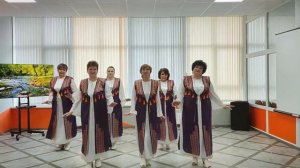 Приходи к заветной речке