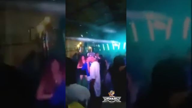 CUMBIA YUKA EN VIVO SIN DERECHOS DE AUTOR .         MRKAT EN LEON GTO