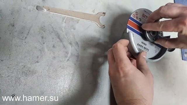 Как установить отрезной круг 125мм на УШМ