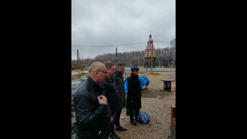 У строящегося храма прп. Гавриила Ургебадзе в деревне Федора Конюхова