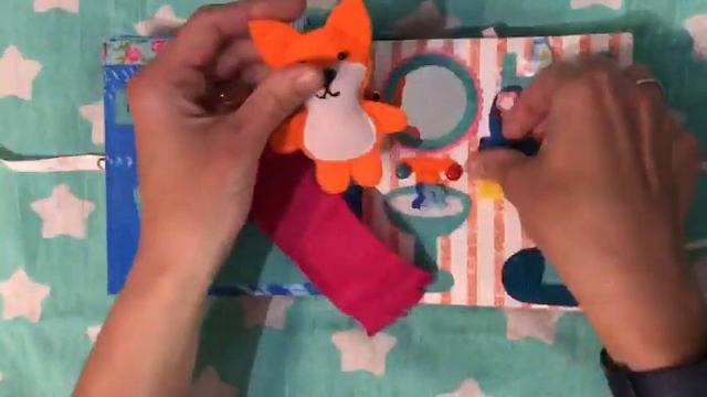 Развивающая книжка из фетра и ткани для Марианны (2 года) смотреть онлайн