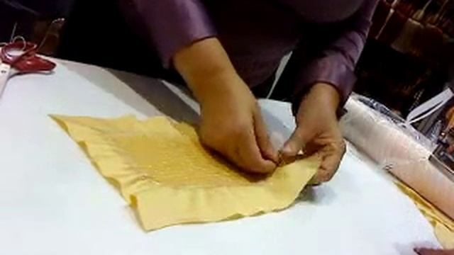 Пошив штор. Ламбрекен с эффектом жатки (крэш). Новые клеевые материалы на выставке Heimtextil 2013 смотреть онлайн