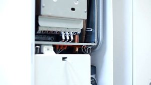 Новинка Настенный Котел HUBERT AGB 20L битермический