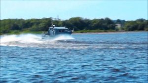 Морской всепогодный катер Баренц 900 для рыбалки, отдыха и путешествий.