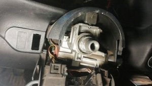 Грохот руля!!! Замена верхнего подшипника рулевой колонки bmw e36