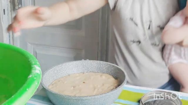 Чайный пирог от Олечки. Пирог с вишней. Пирог без молока, кефира и сметаны. смотреть онлайн