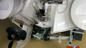 Упор для перевозки лодочного мотора