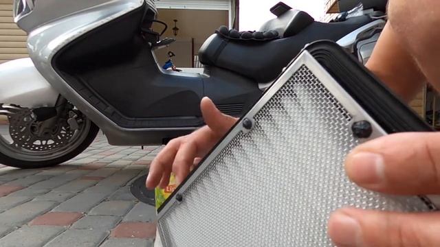 ВОЗДУШНЫЙ ФИЛЬТР SUZUKI BURGMAN ! Где находиться и замена !!! смотреть онлайн