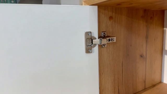 239731 РОЙБЕН Дуб золотой/белый; Шкаф распашной. смотреть онлайн