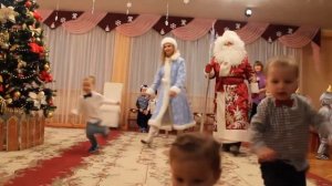 Новогодний утренник в садике. Детки 2-3 года. Встреча 2021 года.+ фото