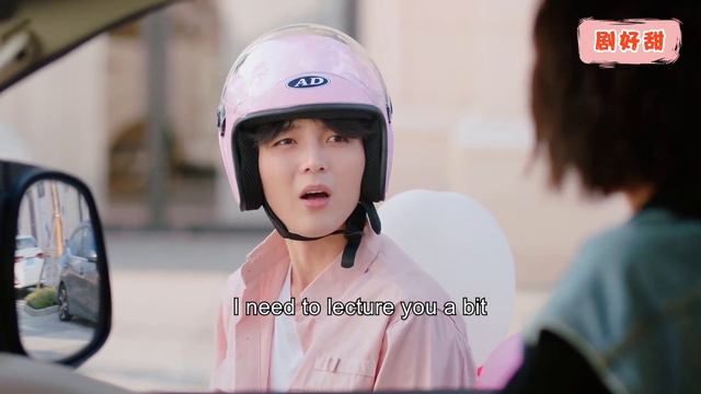 灰姑娘被上司要求帶新來的實習生，殊不知他就是董事長的親兒子！ смотреть онлайн