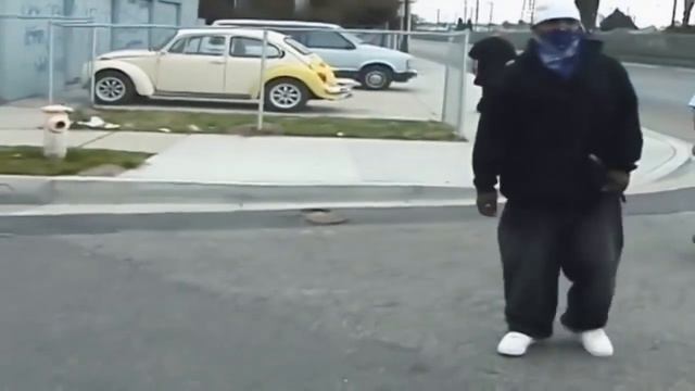 ACACIA BLOCC COMPTON CRIP RUNNING OUT COMPTON VARRIO смотреть онлайн