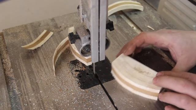 Заколка для волос из дерева / hair clip made of wood смотреть онлайн