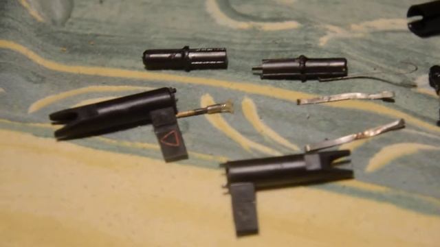 Ремонт моно иглы проигрывателя пластинок