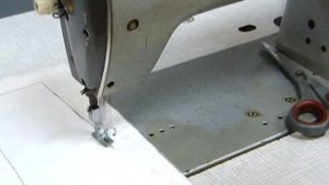 Schnellnäher Textima 8332