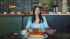 Пирог с зеленым луком и яйцом | Штолле кафе-пироговая, г. Тюмень |