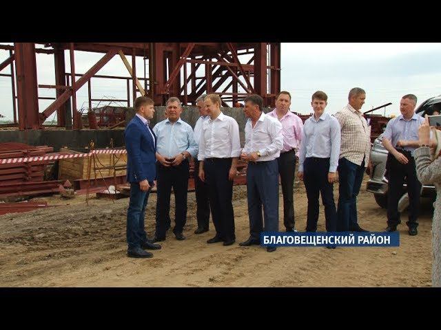 Виктор Томенко посетил несколько промышленных и социальных объектов в Благовещенском районе