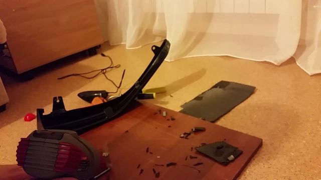 Пайка пластикового бампера техническим феном