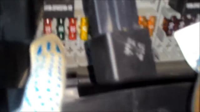 Не работают поворотники Лада Калина