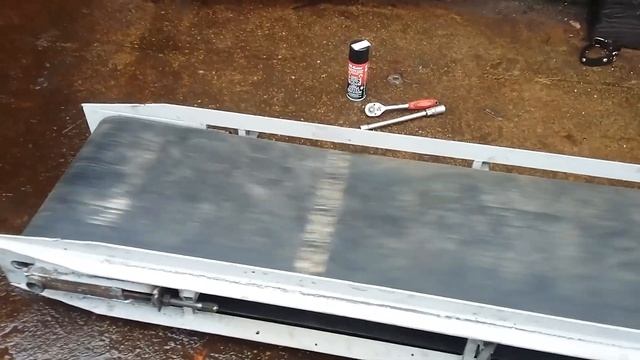 Ленточный конвеер.гидропривод.первый запуск.от Дигриз. смотреть онлайн