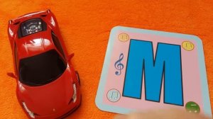 Мультик про машинки. Учим, как звучат буквы алфавита. Буква М