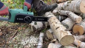 Электрическая цепная пила Bosch Universal Chain 35. Тест на участке.