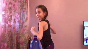 Типа каратистка