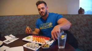 What Bodybuilders Eat At Restaurants | Sushi Feast | Logan Franklin