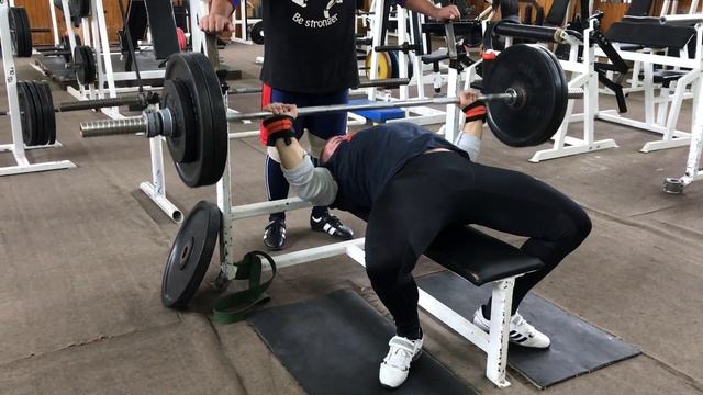 Жим лежа 125 кг смотреть онлайн