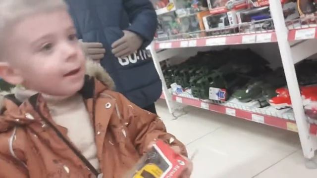 Выбираем машину? смотреть онлайн