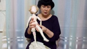 Текстильная шарнирная кукла в технике грунтованный текстиль.