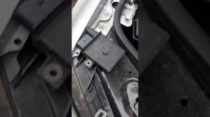 замена реле свечей накала ML 320 w164.   Gl 320