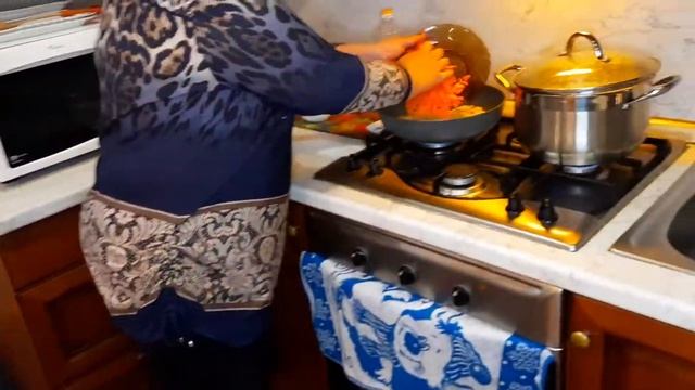 Домашний борщ с курицей. Секреты приготовления вкусного борща!