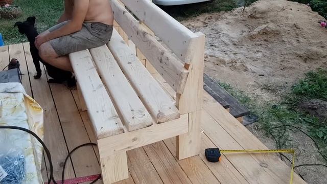 Лавочка из обрезков своими руками