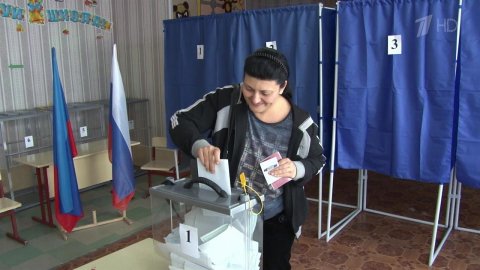 Завершается пятый день референдумов в ДНР, ЛНР, Запорожской и Херсонской областей