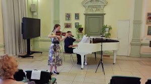 М. Брух. Концерт N1 для скрипки с оркестром, 2 часть - Каташкина, Дяченко