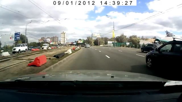 Полицейский не знает что-такое поворотник смотреть онлайн