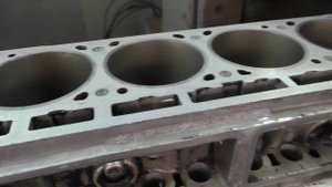 УМЗ-421 - шлифовка привалки после выкручивания шпилек!