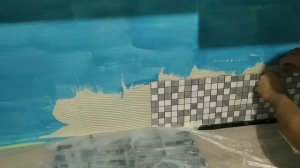 Укладка плитки ( мозаики) на кухне, рабочей зоне и стенах!