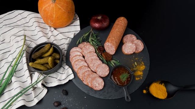 Ковбаса варено-копчена "Сервелат" від Гощанських ковбас смотреть онлайн