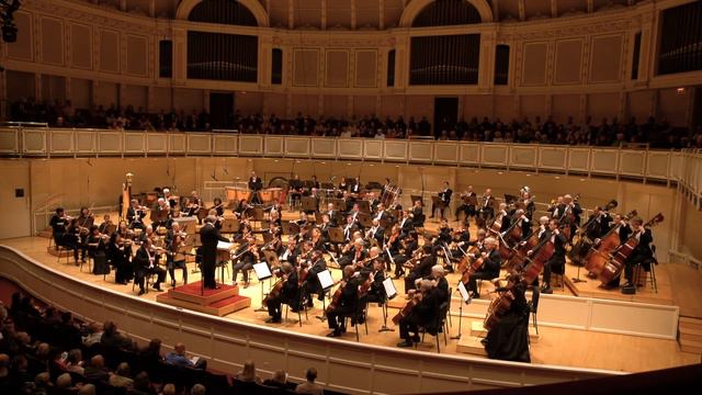 Muti Conducts Rimsky-Korsakov Sheherazade смотреть онлайн